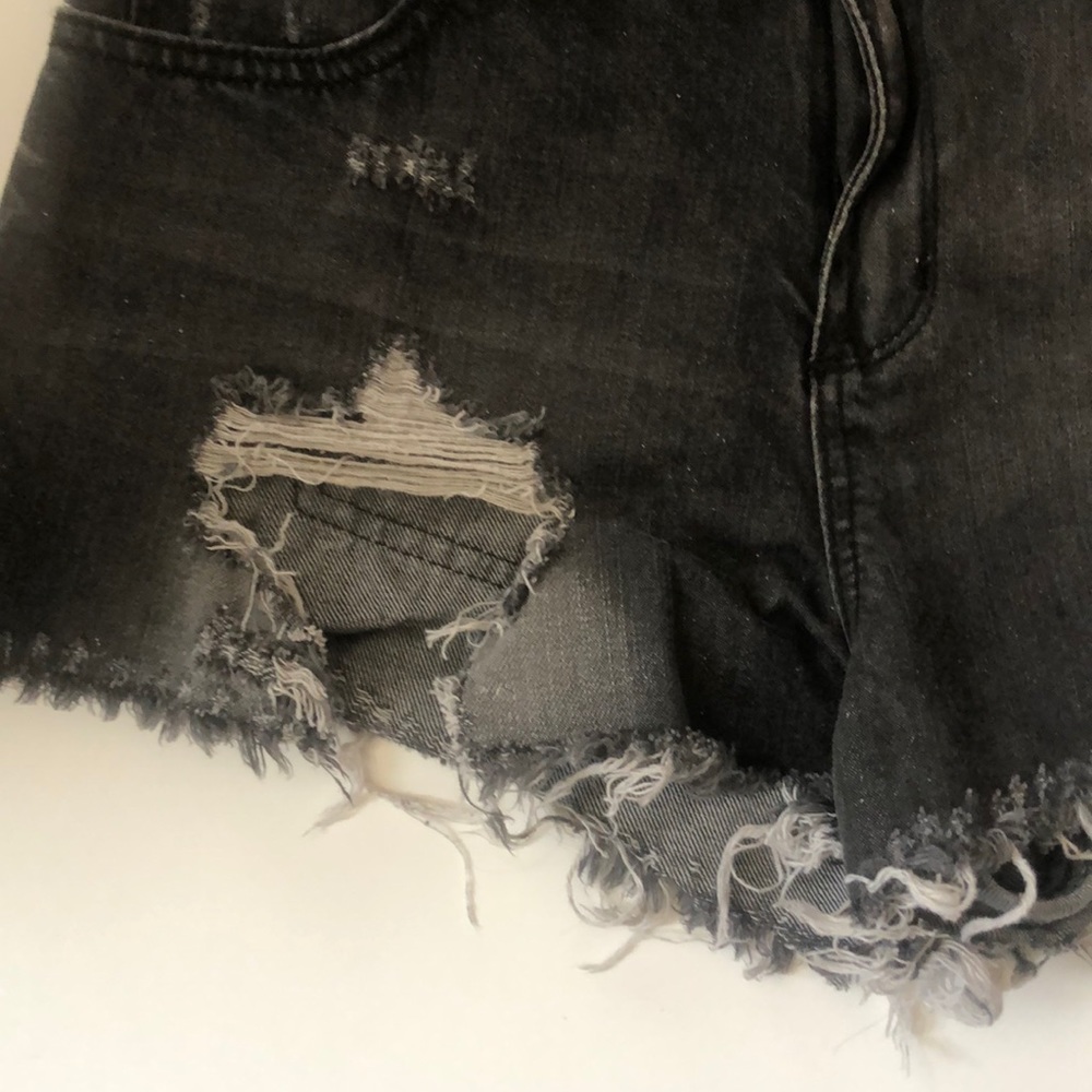 Garage Distressed Denim Shorts 9 - Picture 3 of 6